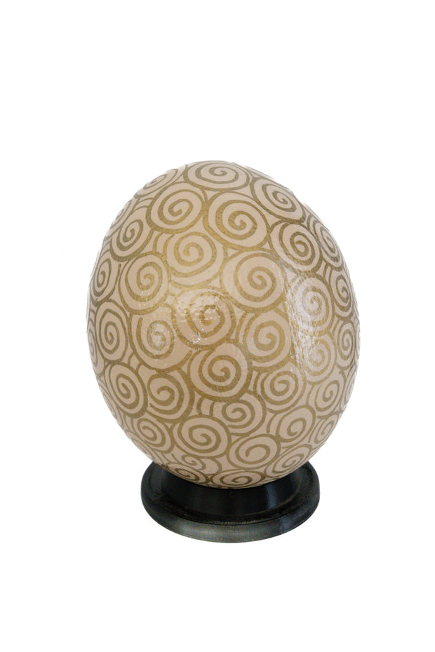 Decoupage_Ostrich_Egg_Shell_Cream_with_Gold_swirls