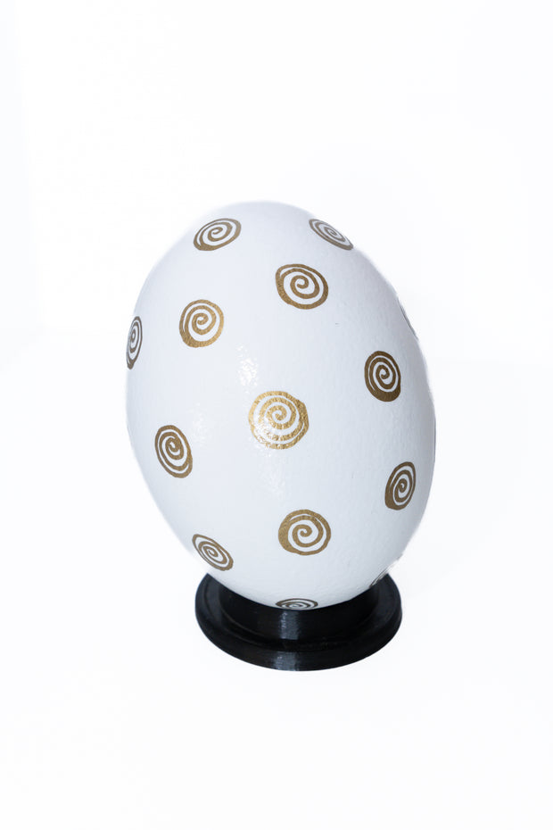 Decoupage_Ostrich_Egg_Shell_White_with_Gold_Swirls